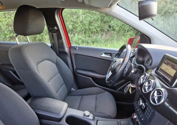 Mercedes-Benz Klasa B cena 35900 przebieg: 279821, rok produkcji 2013 z Orzesze małe 326